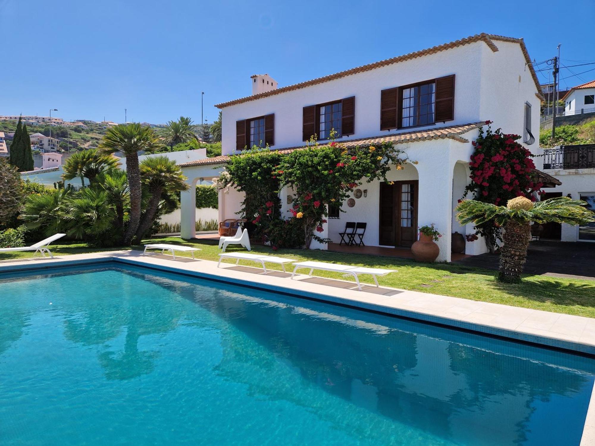 Salt Water Villa - Sea Water Pool - Private Sea Access Santa Cruz  Exteriör bild